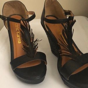 Electric Karma wedges